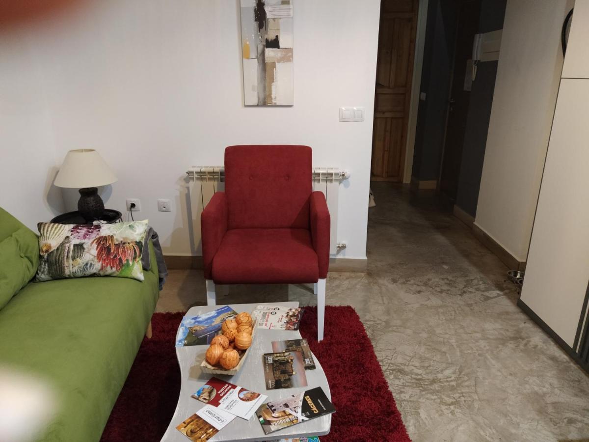 Rcbcaleros Apartamento Caces Exterior foto